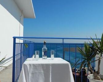 Akti Pension - Agios Kirykos - Balcon