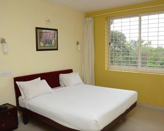 Caveri Residency - Madikeri - Bedroom