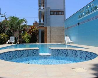 Gran Hotel Villa del Sur - San Vicente de Cañete - Piscina