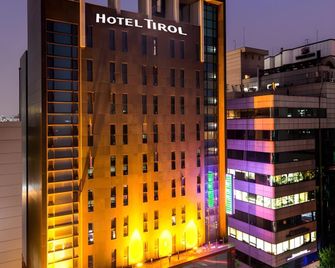 Hotel Tirol - Seúl - Edificio