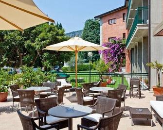 Hotel Gabbiano - Garda Lake Collection - Garda - Binnenhof