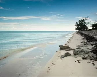 Caribbean Sea Breeze Villas - Providenciales - Playa