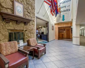 Scenic View Inn - Lake Powell - Page Az - Page - Lobby