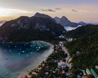Ora Beach Resort - El Nido