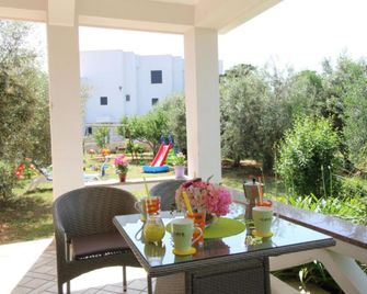 Apartments Danijela - Novalja - Patio