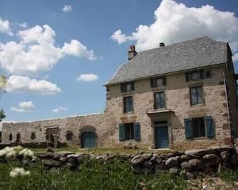 Charm cottage in Dienne, Fortunies 1864 - Dienne - Bâtiment