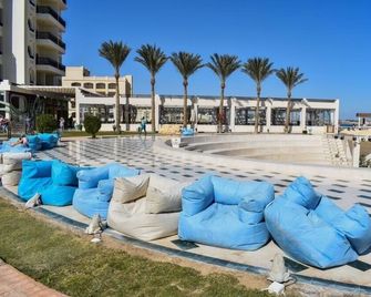 One bedroom 'Beach Haven' in 5-stars resort with pool and private beach - Makadi Bay - Piscina
