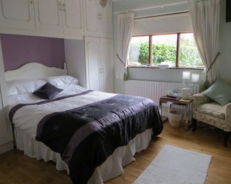 Heritage Accommodation - דנדולק - חדר שינה