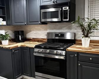 Esopus Creekside - Lake Katrine - Cocina