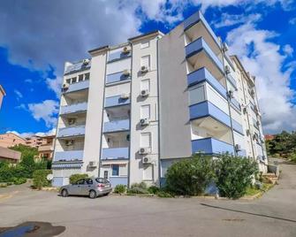 Apartman Marija K - Crikvenica - Building