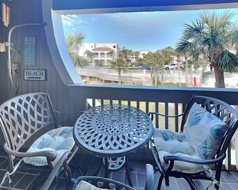 Hibiscus - St. Augustine - Balcón