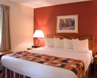 Cresthill Suites Syracuse - East Syracuse - Bedroom