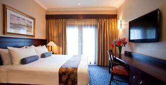 Sunbird Mount Soche Hotel - Blantyre - Bedroom