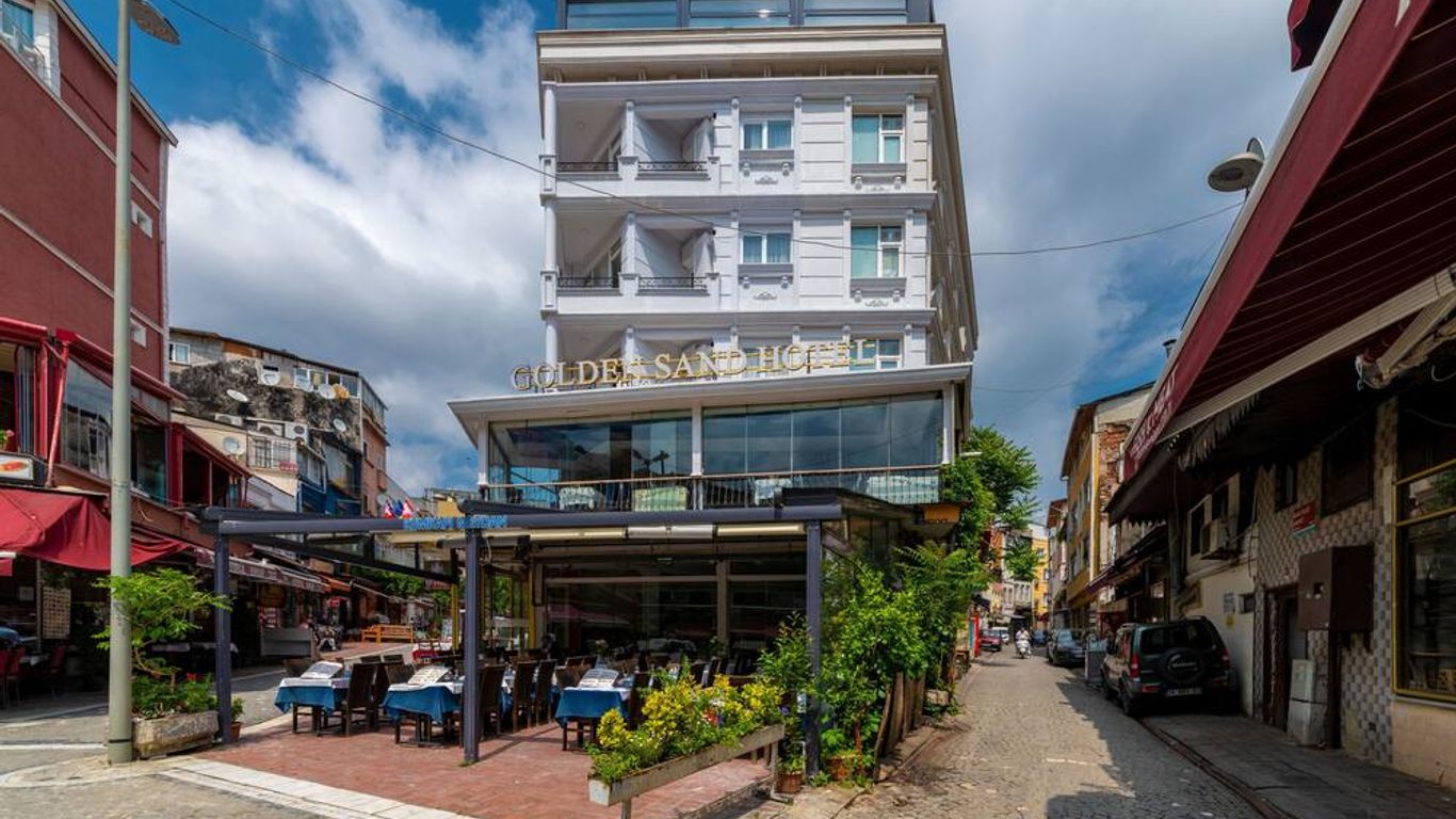 Golden Sand Hotel