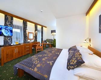 Hotel Friuli - Harrachov - Bedroom