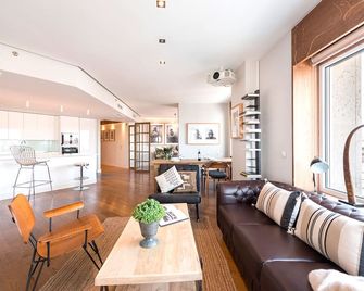 Genteel Home Plaza de España - Madrid - Sala de estar