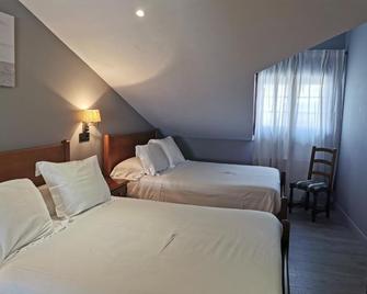 Hotel Arco Navia - Navia - Slaapkamer