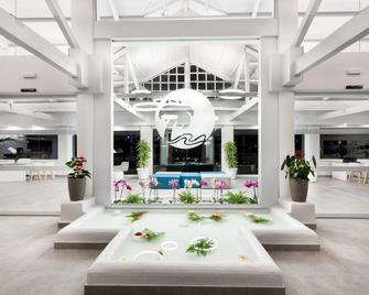 Hotel Tropical Park - Callao Salvaje - Lobby