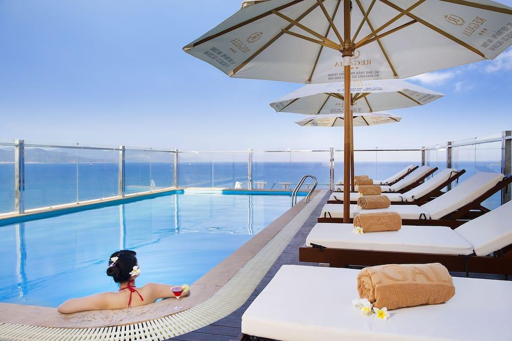 ريجاليا هوتل