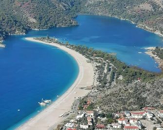 Hotel Uygar - Fethiye - Byggnad