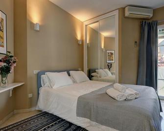 053 - Two Bed Mijas Golf Apartment in popular Matchroom Golf Club - Mijas - Bedroom