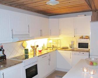 Lovely Home In Hede With Sauna - Hede - Cocina