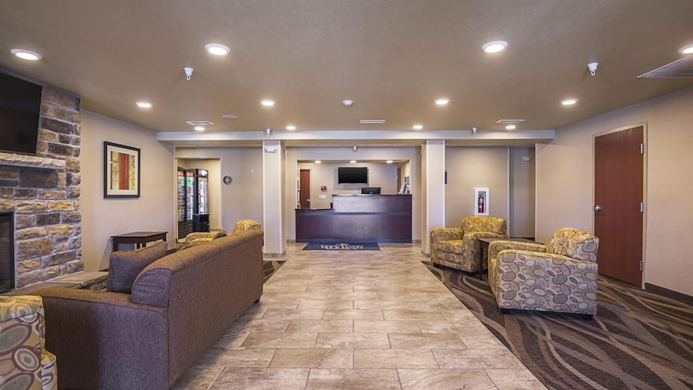 Cobblestone Inn & Suites - Lakin