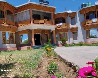 Hotel Mandal Chan - Leh - Edificio