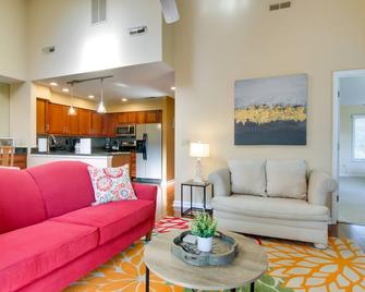 2 Mi to Ocean Rehoboth Beach Condo with Pool Access - Rehoboth Beach