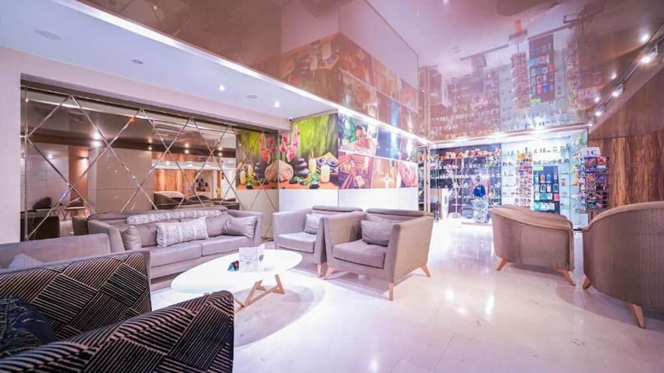 Oum Palace Hotel & Spa