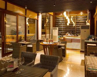 منتجع وسكنات ذا كليف - فان ثيت - بار