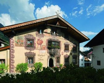 Gasthof Zum Stern - Oetz - Gebouw