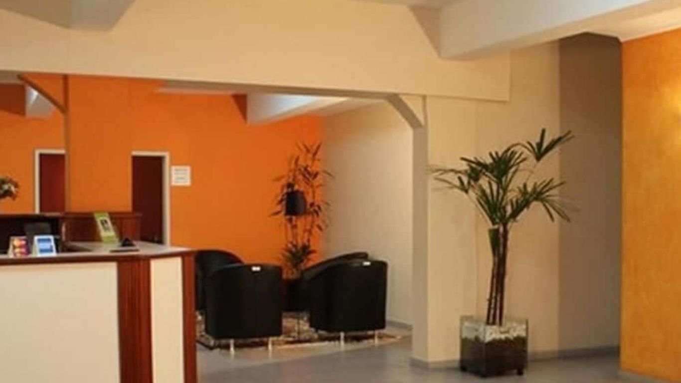 歐洲酒店 - 古里提巴