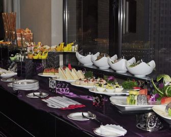 Dalian Grand Continent International Hotel - דאליין - בופה