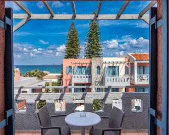 Marilisa Hotel - Kokkini Hani - Balcón
