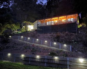 Lee Manor - Walhalla