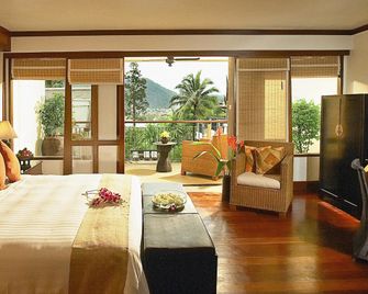 Baan Yin Dee Boutique Resort Phuket (Sha Plus+) - Patong - Dining room
