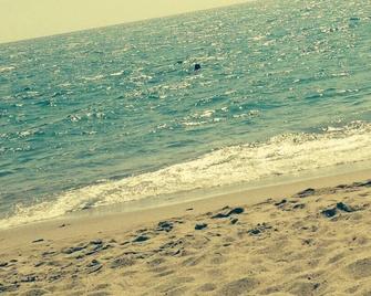 Vacation apartment right by the sea - Strongoli
