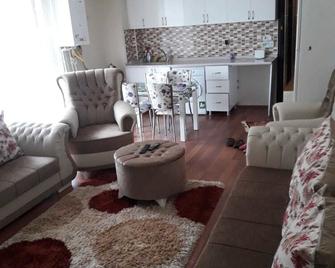 Pansiyon 23 - Elazığ - Sala de estar