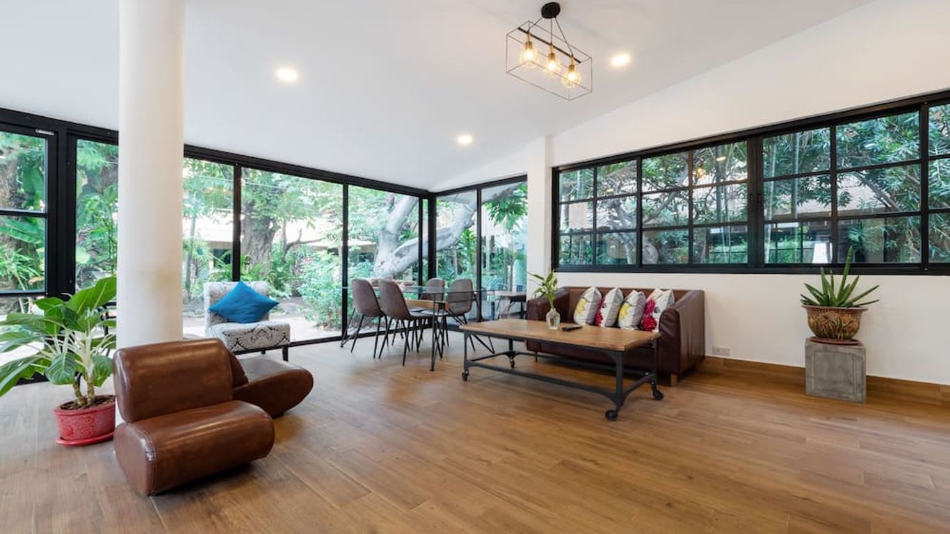 ذا ون ساباي ليفينج