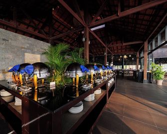 Diamond Bay Resort and Spa - Nha Trang