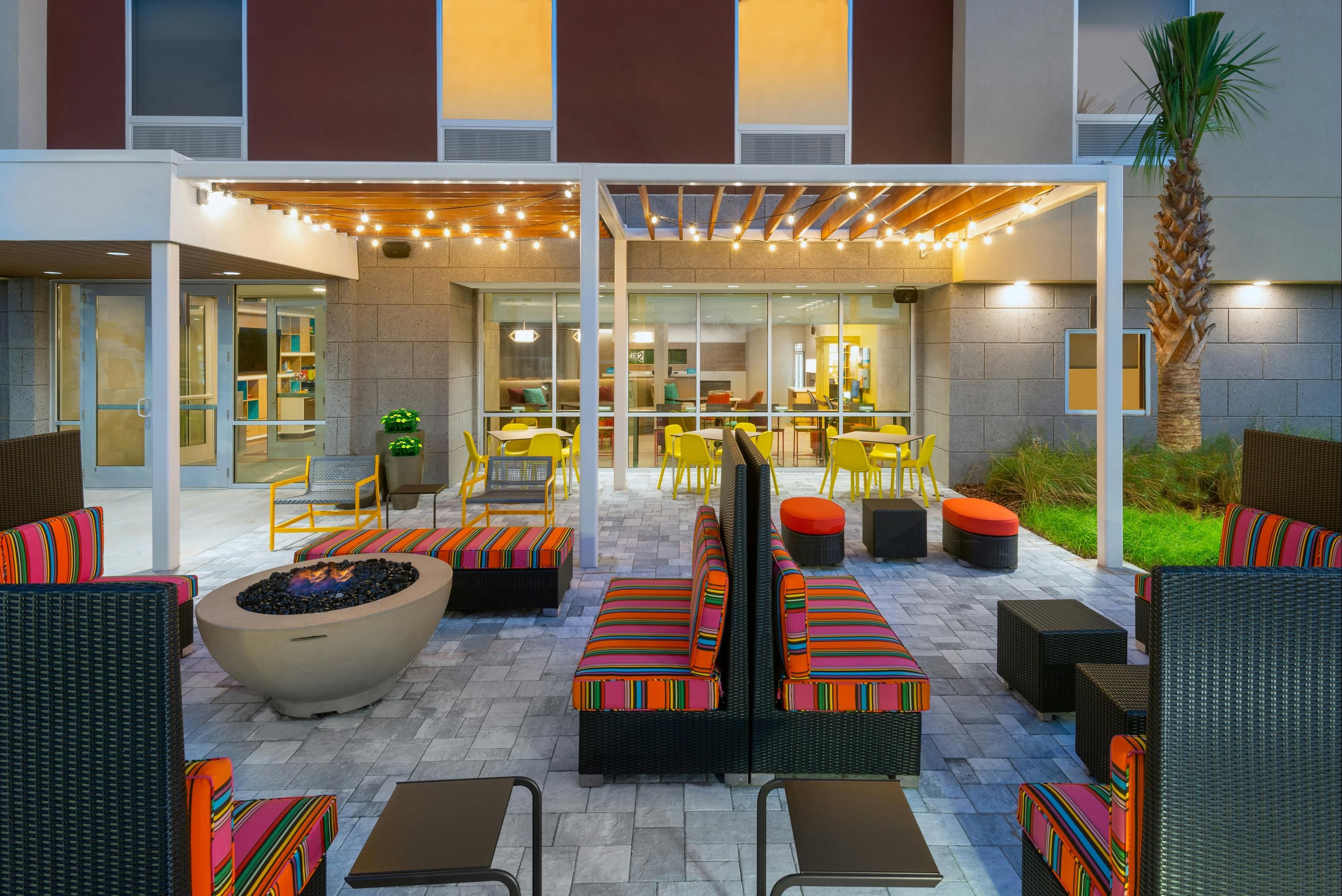 Home2 Suites By Hilton Wildwood The Villages - Wildwood - Patio
