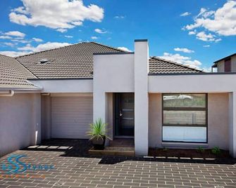 Jindabyne Executive - Jindabyne - Κτίριο