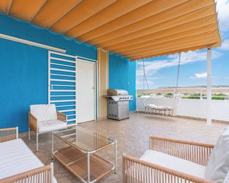 Serenity-3br/Pool/Rooftop/Bbq/Mountain View - Baní - Balcony