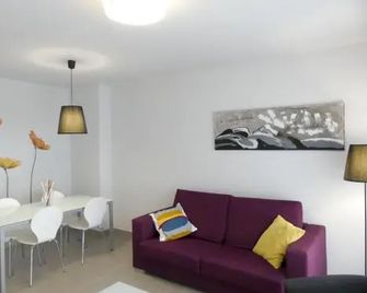 Vistamar Luxury Apartments By DLV -Adults Only- - Villajoyosa - Huiskamer