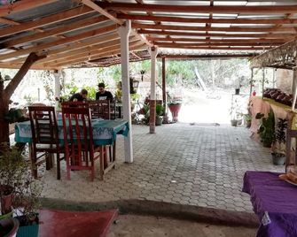 Anura Homestay - Sigiriya