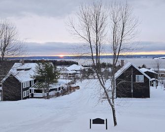 Ceilidh Country Lodge - Baddeck - Vista externa