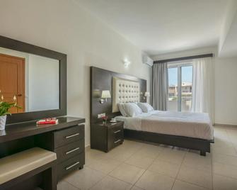 Castro Beach Hotel - Maleme