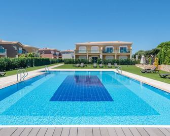 Boavista Resort - Casa Belinda - Lagos - Piscina