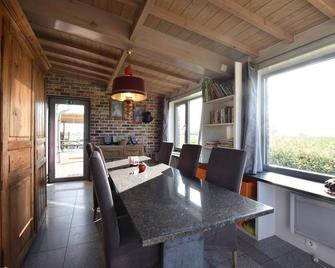 Appealing Chalet in Westouter With Garden - Reningelst - Salle à manger